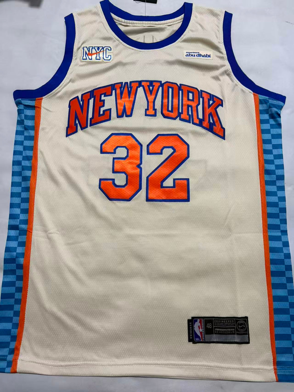 Karl-Anthony Towns #32 New York Knicks Nike City Edition Swingman Jersey – Cream