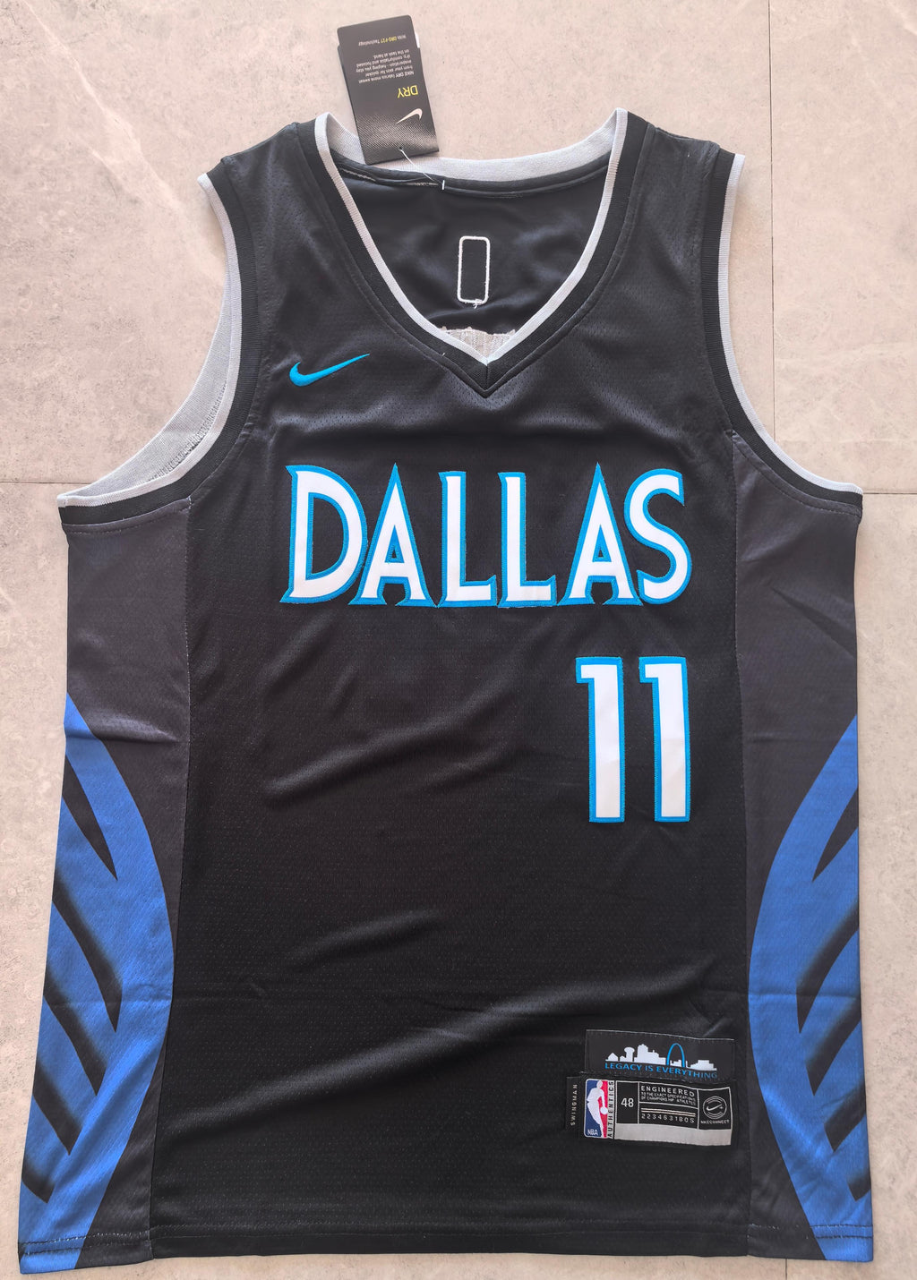 Kyrie Irving #11 Dallas Mavericks City Edition Swingman Jersey – Black