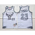 Michael Jordan #23 Chicago Bulls Mitchell & Ness Hardwood Classics Jersey – White Sketch