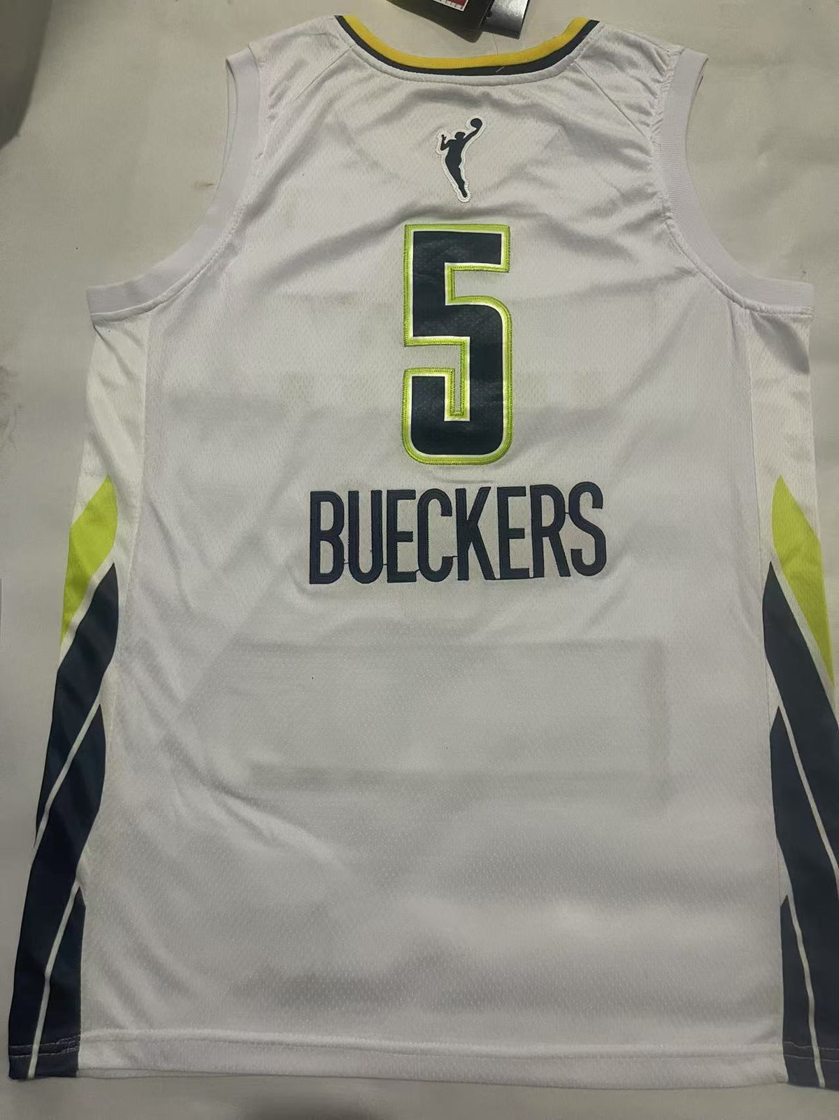 Paige Bueckers #5 Dallas Wings Nike Explorer Edition Swingman Jersey – White