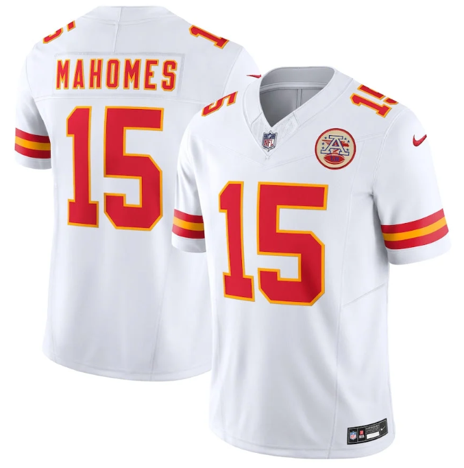 Men's Nike Patrick Mahomes White Kansas City Chiefs Player Game Jersey #15