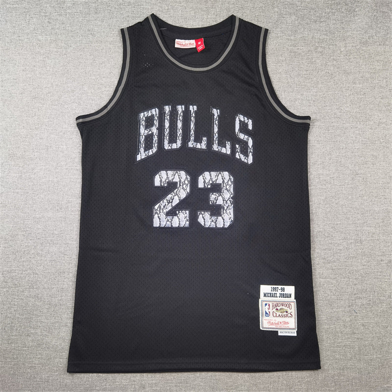 Michael Jordan #23 Chicago Bulls Mitchell & Ness Hardwood Classics Jersey – Black Snakeskin
